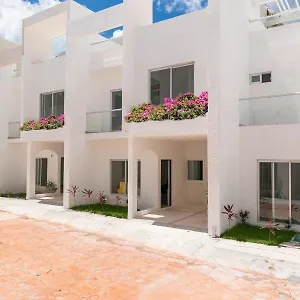 https://baru-luxury-homes-cozumel-frente-al-mar-77600.quintano-roohotels.com
